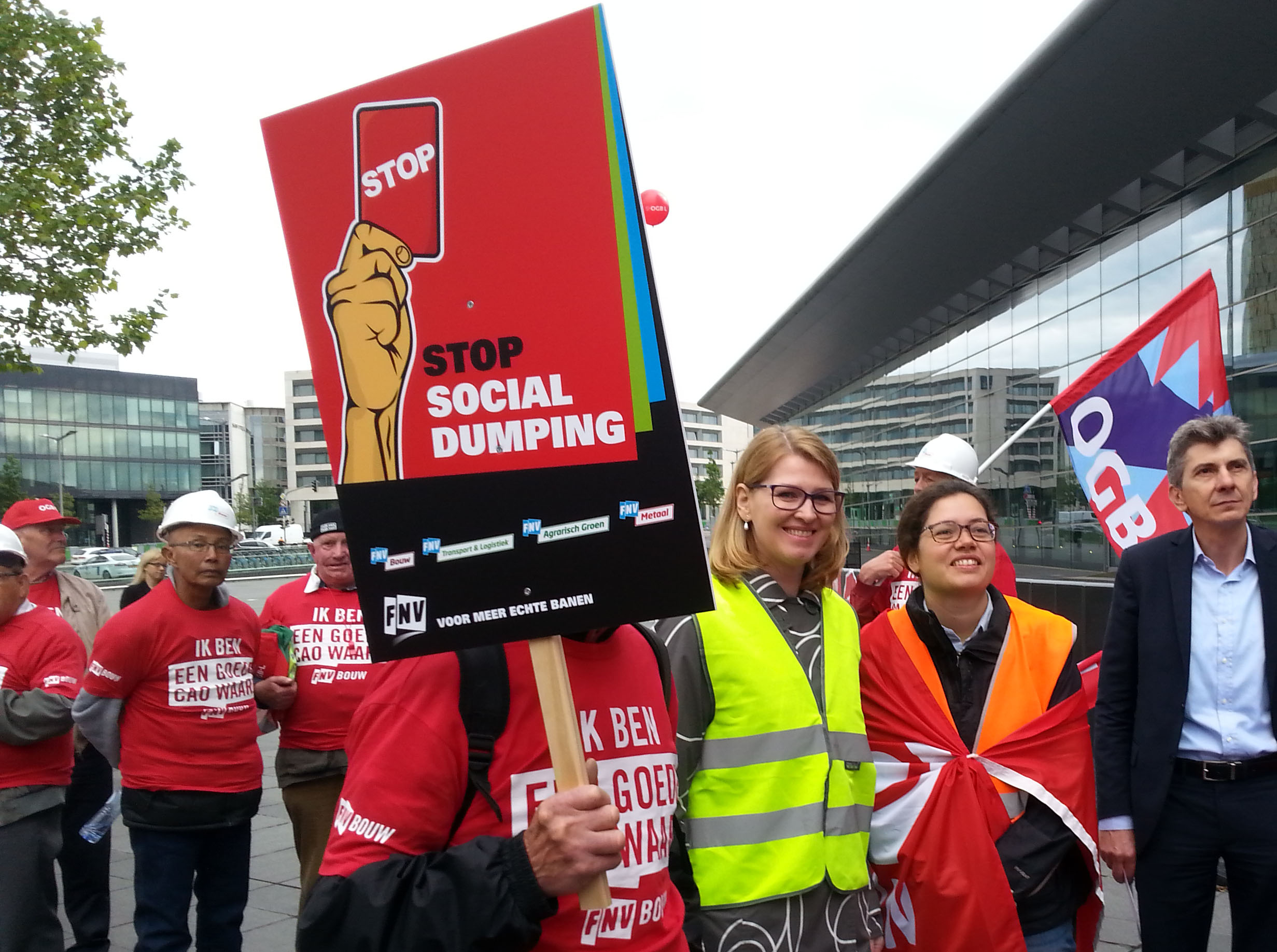 Equal treatment for equal work throughout the EU