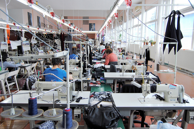 Spanish textile workers win pay rise in new collective bargaining victory