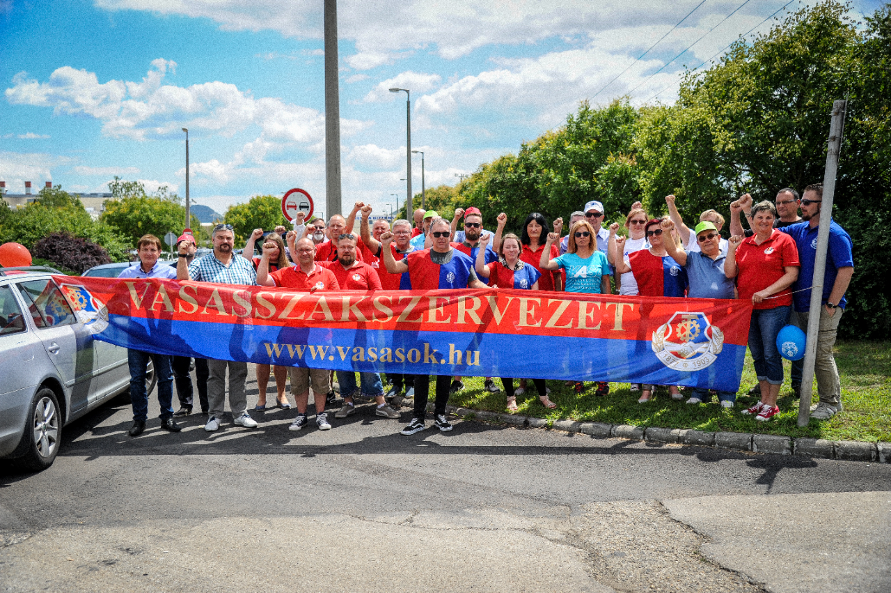 Suzuki workers continue their fight for union rights