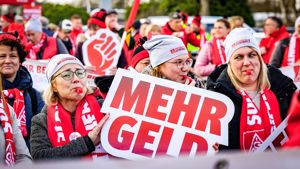 Collective bargaining success in German textile sector, but struggle continues