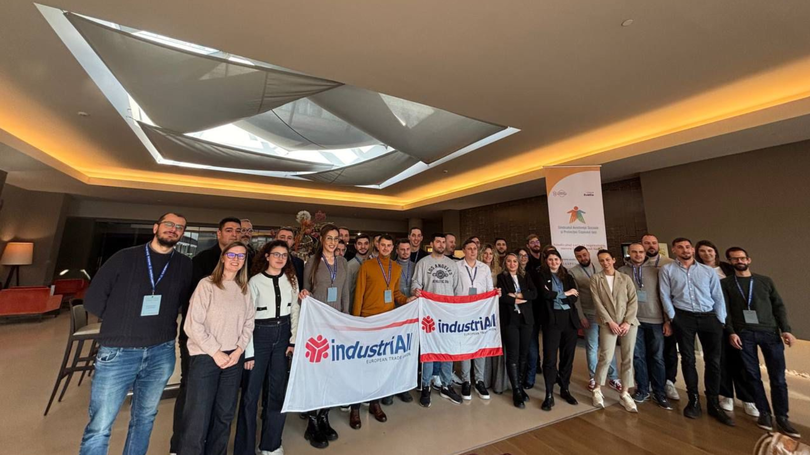 Young unionists build power for strong collective bargaining in Bucharest